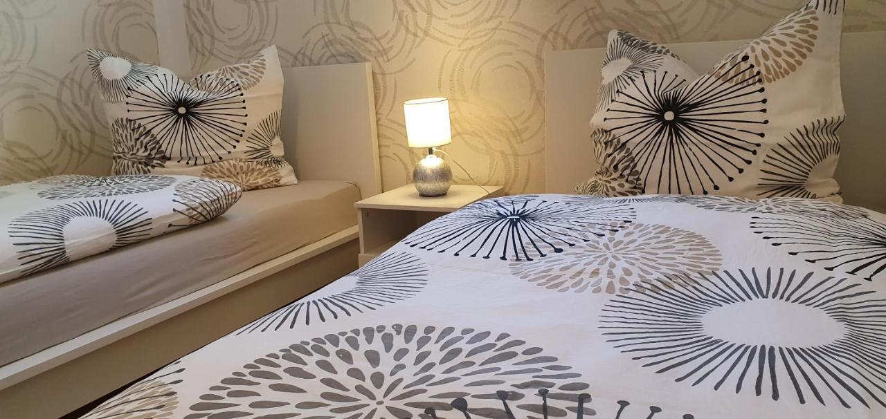 Moderne Ferienwohnung Mit Eigenem Garten Und Traumhaften Blick Wilhelmsthal Kültér fotó