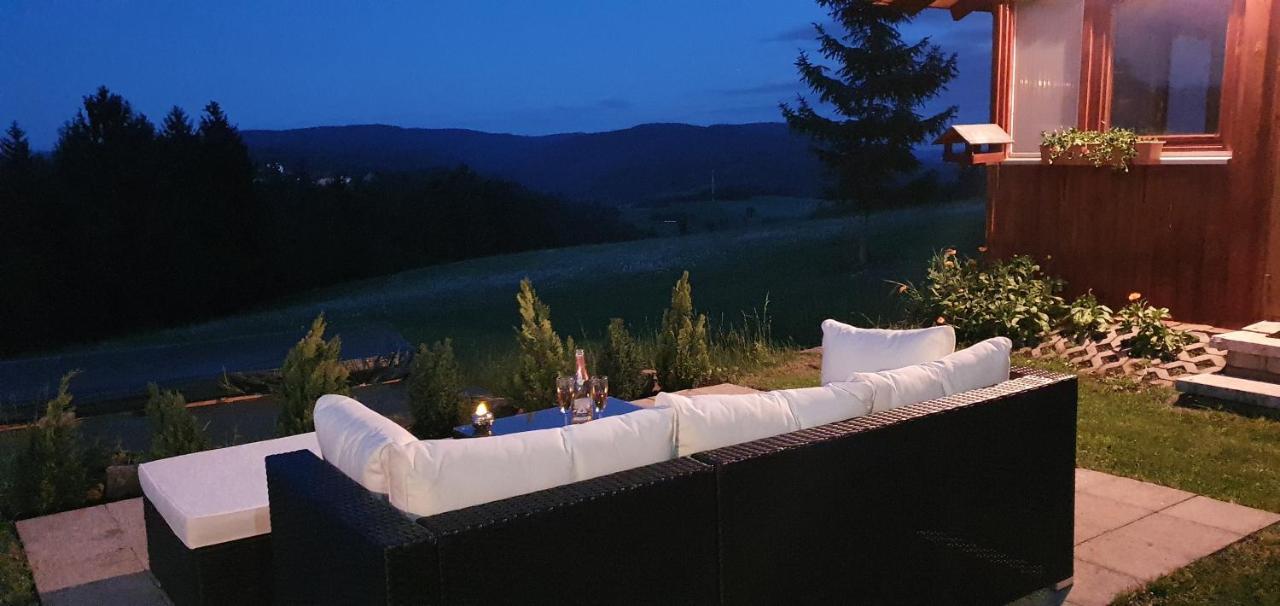Moderne Ferienwohnung Mit Eigenem Garten Und Traumhaften Blick Wilhelmsthal Kültér fotó
